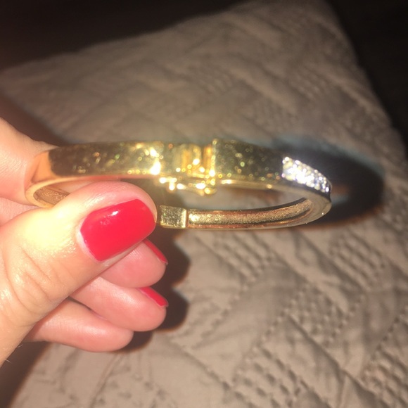 Bracelet - Picture 2 of 3